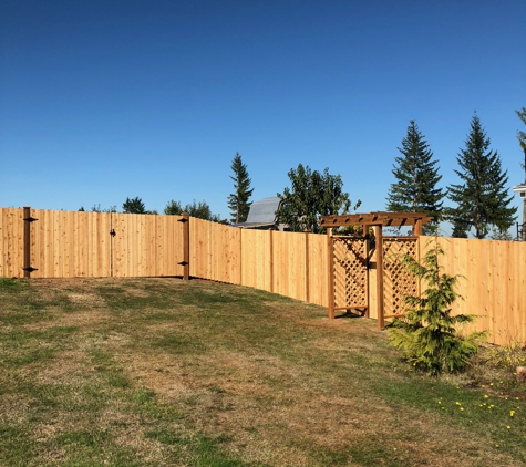 Dm Fencing. Cedar