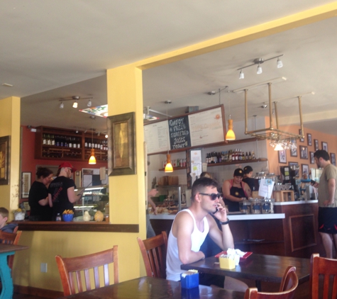 Solar De Cahuenga - Los Angeles, CA. One of the best cafe in Hollywood