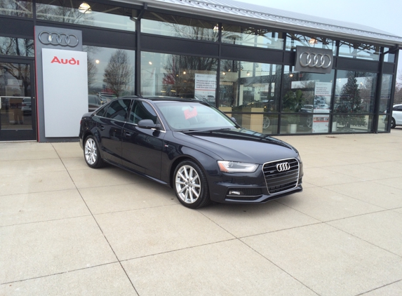 Audi of Rochester Hills - Rochester Hills, MI. Awesome showroom!