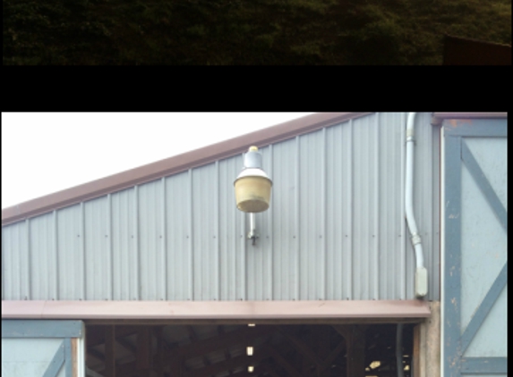 Clover Hill Stables, LLC - Snohomish, WA
