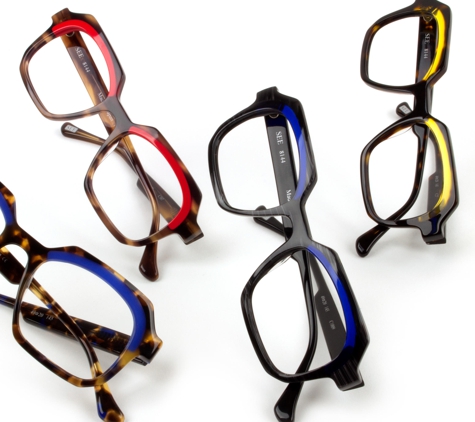 Selective Eyewear Elements - Saint Louis, MO