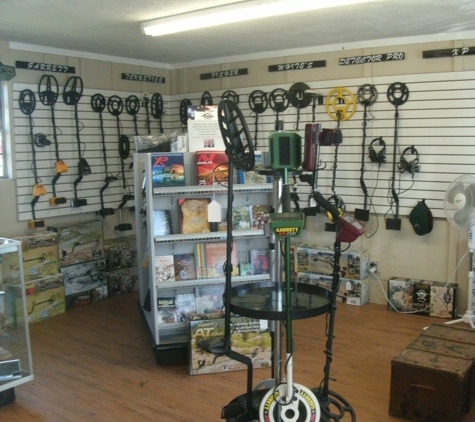 Treasure Hunting Outfitters - Elizabethton, TN