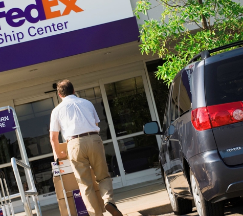 FedEx Ship Center - Augusta, ME