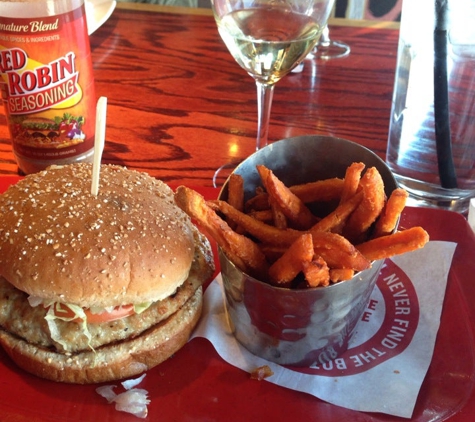 Red Robin Gourmet Burgers - Mooresville, NC