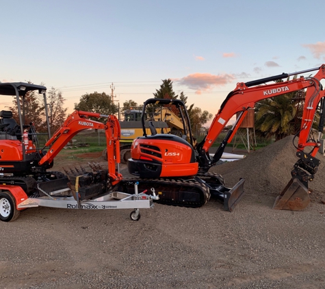 A & K Plant Hire - Griffith, NSW