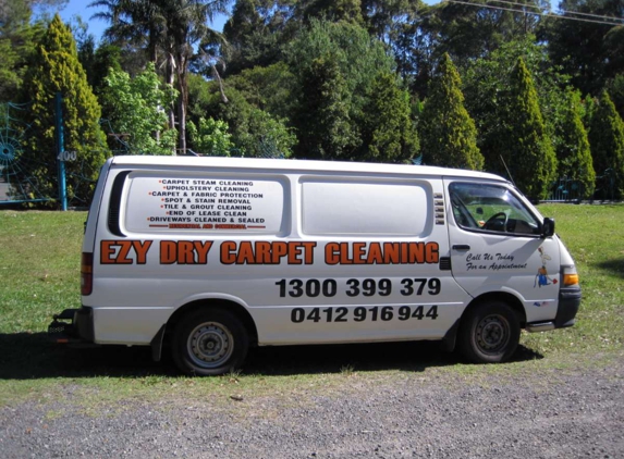 Ezy Dry Carpet Cleaning - Woollamia, NSW. Our service vehicle is easily recognisable.