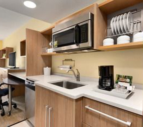 Home2 Suites by Hilton Cleveland Beachwood - Beachwood, OH