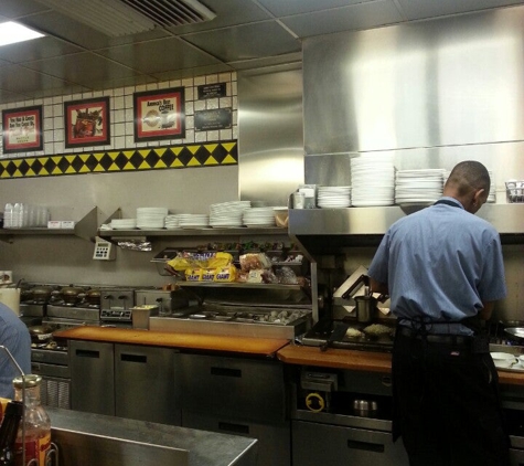 Waffle House - Shelby, NC