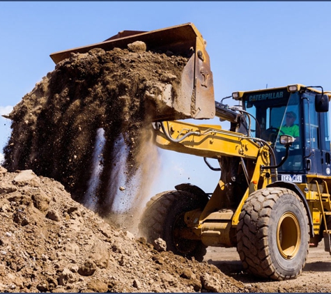 Wayne Horne Earthmoving Pty Ltd - Wendouree, VIC. Wide range of expertise & equipment.