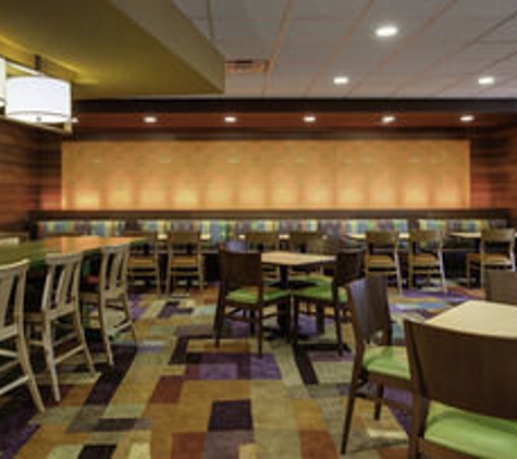 Fairfield Inn & Suites - Omaha, NE