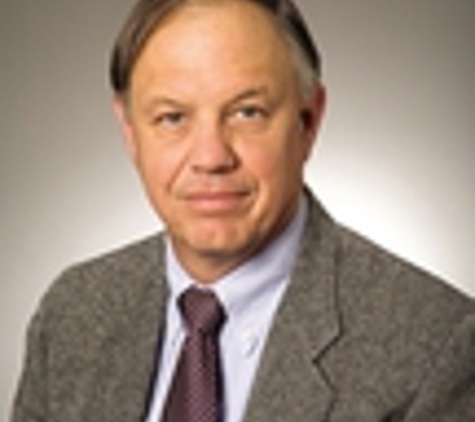Dr. Dennis J Hoelzer, MD - Camden, NJ