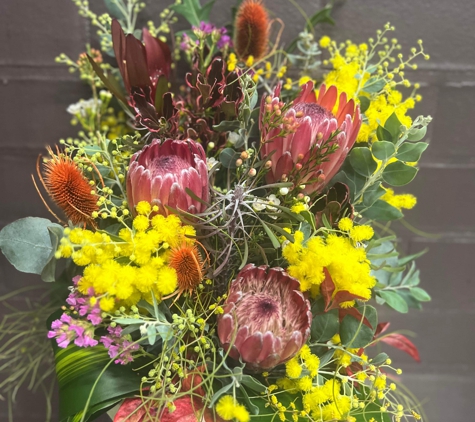 Newcastle Flowers By Design - New Lambton, NSW. Flower Arrangements
