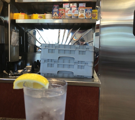Airport Diner - Bohemia, NY