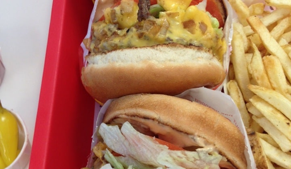 In-N-Out Burger - Fresno, CA