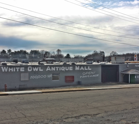 White Owl Antique Mall & Design Center - Concord, NC