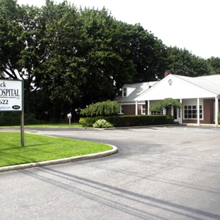 Commack Animal Hospital - East Northport, NY