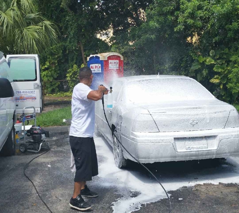 Cruz'N Shine Mobile Car Wash - Hialeah, FL