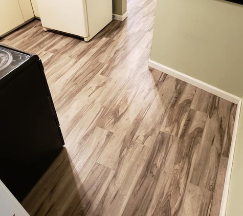 BMB Hardwood Flooring - Davis Junction, IL