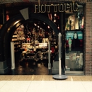 Hot Topic - Clothing Stores