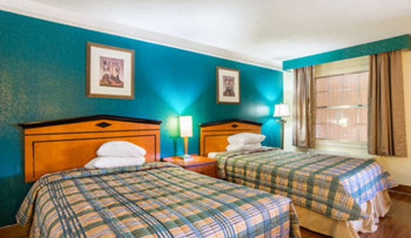 Rodeway Inn & Suites - Little Rock, AR