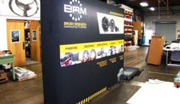 Trade Show Display NYC – New York Banner Stands & Same Day Banner Printing - New York, NY