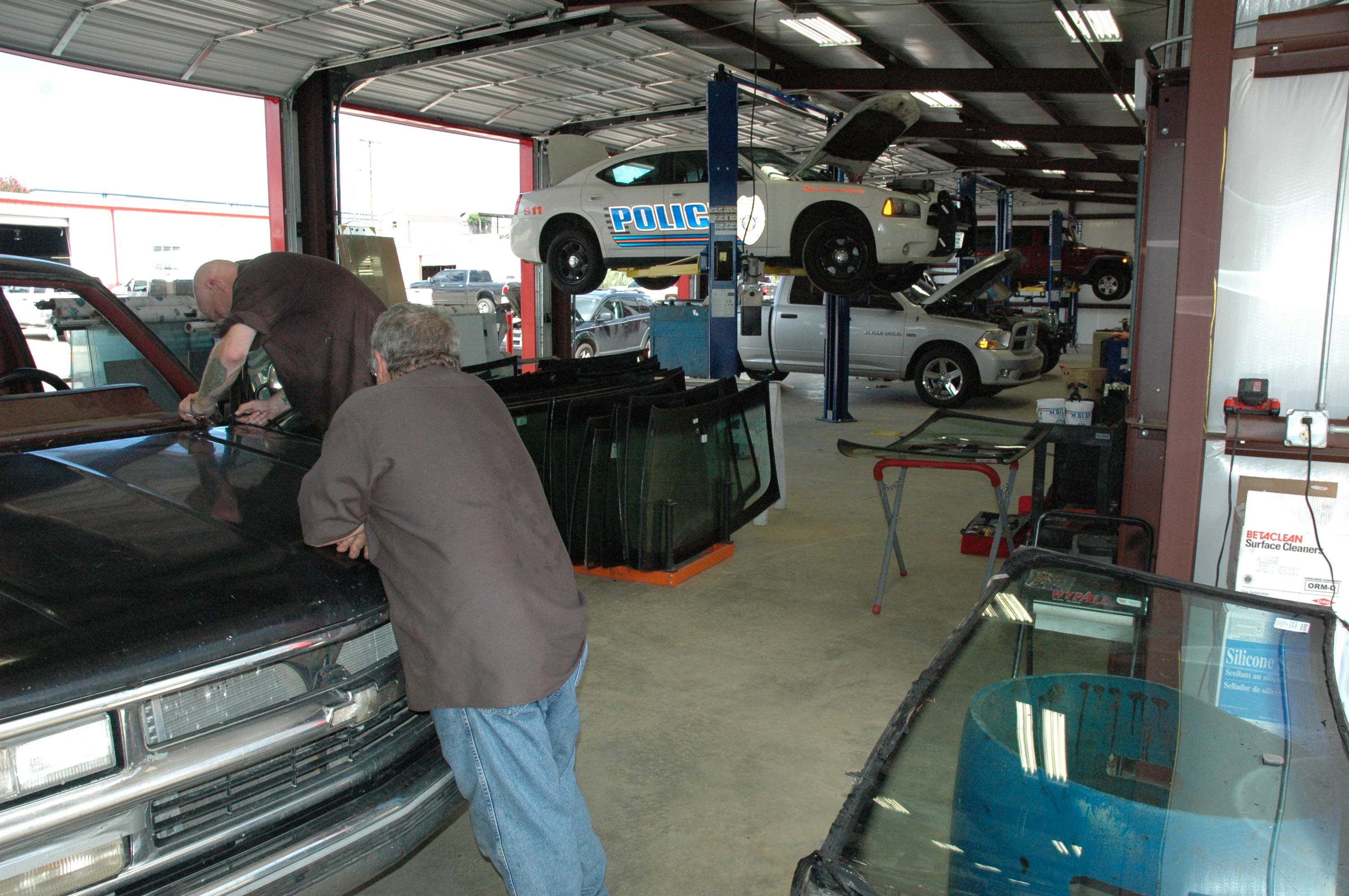 Brown's Glass - Minden, LA 71055