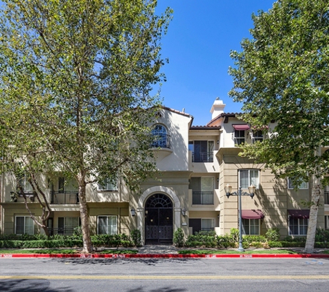 Montecito Apartments - Santa Clarita, CA