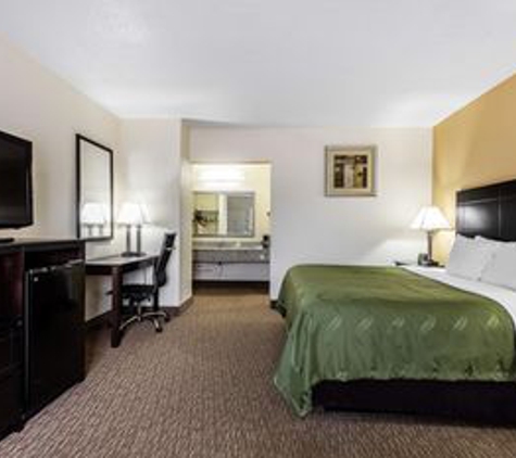 Quality Inn - Tullahoma, TN