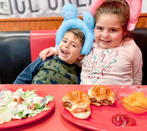 Friendly's - Reading, PA