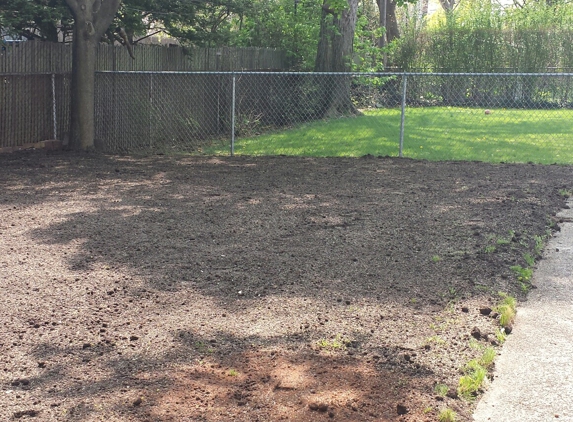 Geo Flores Landscaping - Westbury, NY. Re - seeding