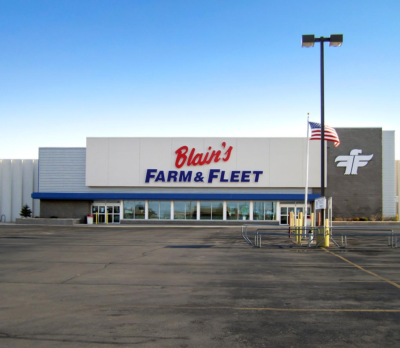 Blain's Farm & Fleet - Cedar Falls, Iowa 219 Brandilynn Blvd, Cedar ...