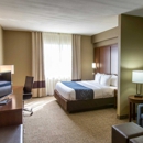 Comfort Suites - Motels