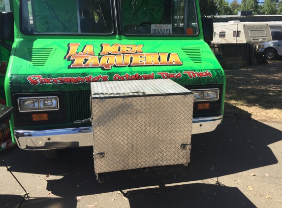 La Mex Taqueria Truck - Sacramento, CA