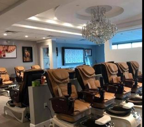 Posh Day Spa & Nails - Orlando, FL