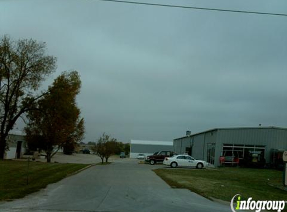 Total Mobility/Gene's Truck and Van - Indianola, IA