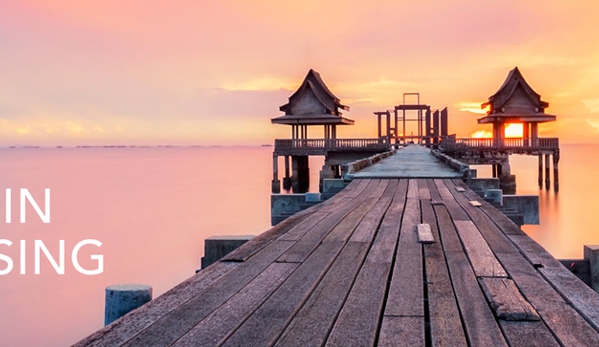 Chirn Park Travel - Labrador, QLD
