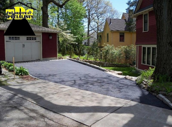 Driveway Specialists - Framingham, MA