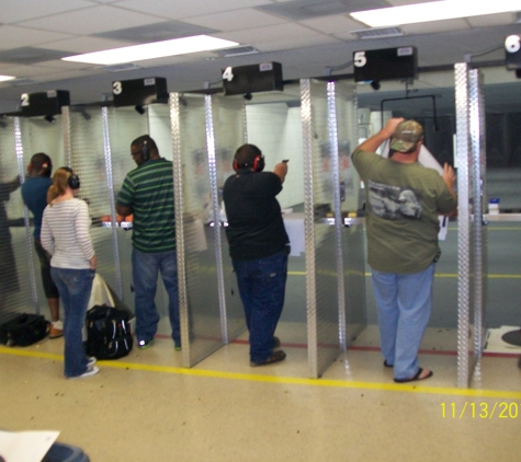 High Noon Indoor Pistol Range - Crosby, TX