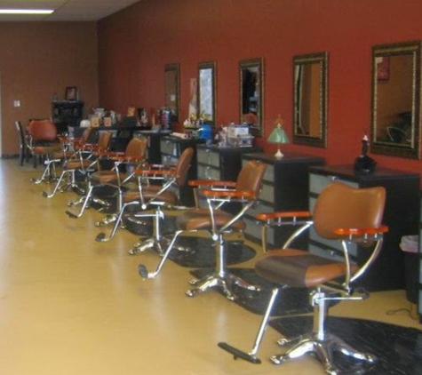 Velvet & Steel Hair Designers - Acworth, GA