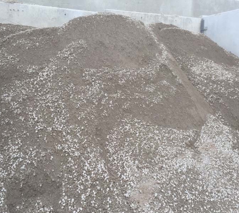 Broadbents Garden Supplies - Moorabbin, VIC. Crushed Rock