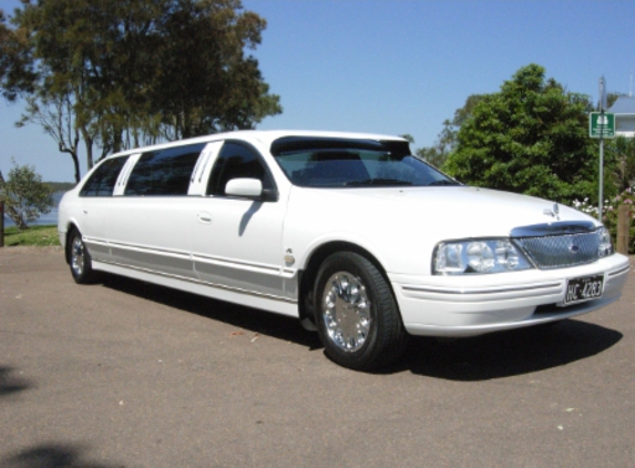 Burbank Central Coast & Lake Macquarie Hire Cars & Limousines services - Berkeley Vale, NSW
