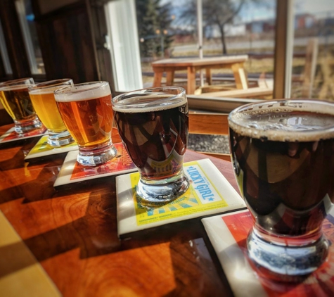 Lucky Girl Brewing Crossroads - Paw Paw, MI. Beer flight