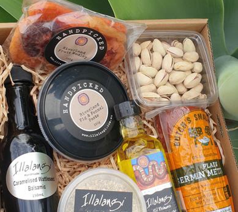 Illalangi - Waikerie, SA. Gift box, show casing some of their products
