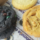 Insomnia Cookies - Cookies & Crackers