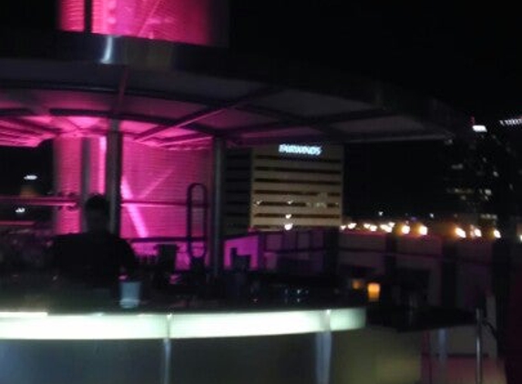 ONE80 Skytop Lounge - Orlando, FL