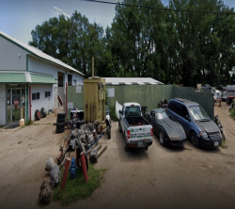 Pat's Auto Salvage - Waterloo, IA