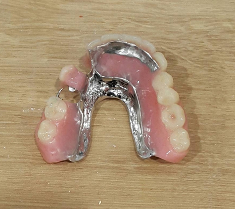Peninsula Denture Centre - Umina Beach, NSW