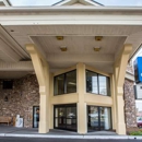 Comfort Inn & Suites at Dollywood Lane - Motels