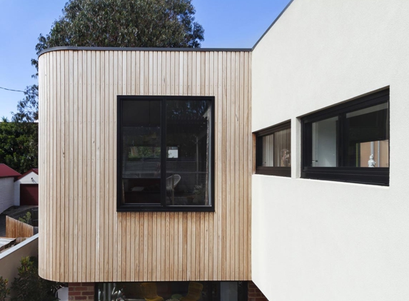 Cotton's Glass & Aluminium Pty Ltd - Maryland, NSW
