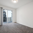 1111 Wilshire - Apartments